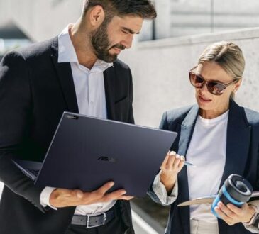 ASUS anuncia los ExpertBook B5 con Intel Core Ultra